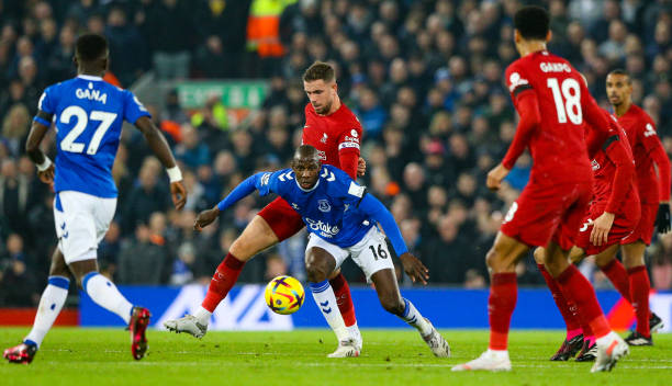 成为球队不 成为球队不