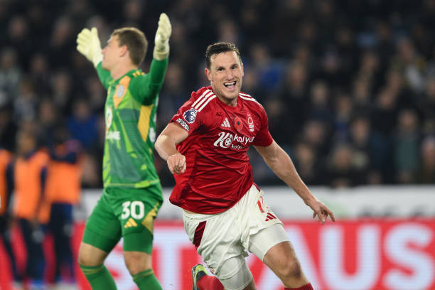 而年轻的俄 而年轻的俄