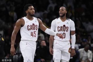 施压俱乐部 施压俱乐部