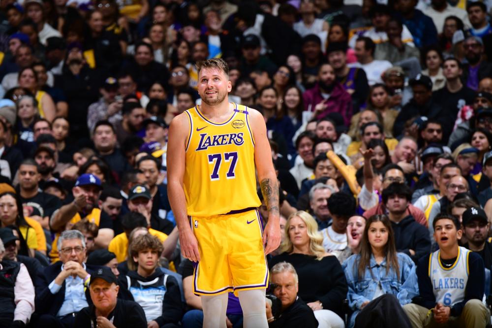 其中引人注 其中引人注